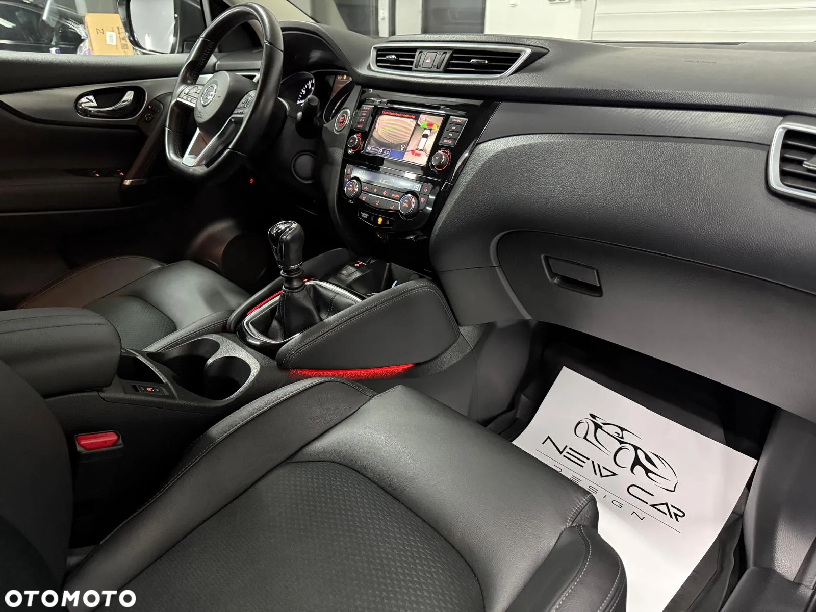 Nissan Qashqai 1.3 DIG-T Tekna - 28