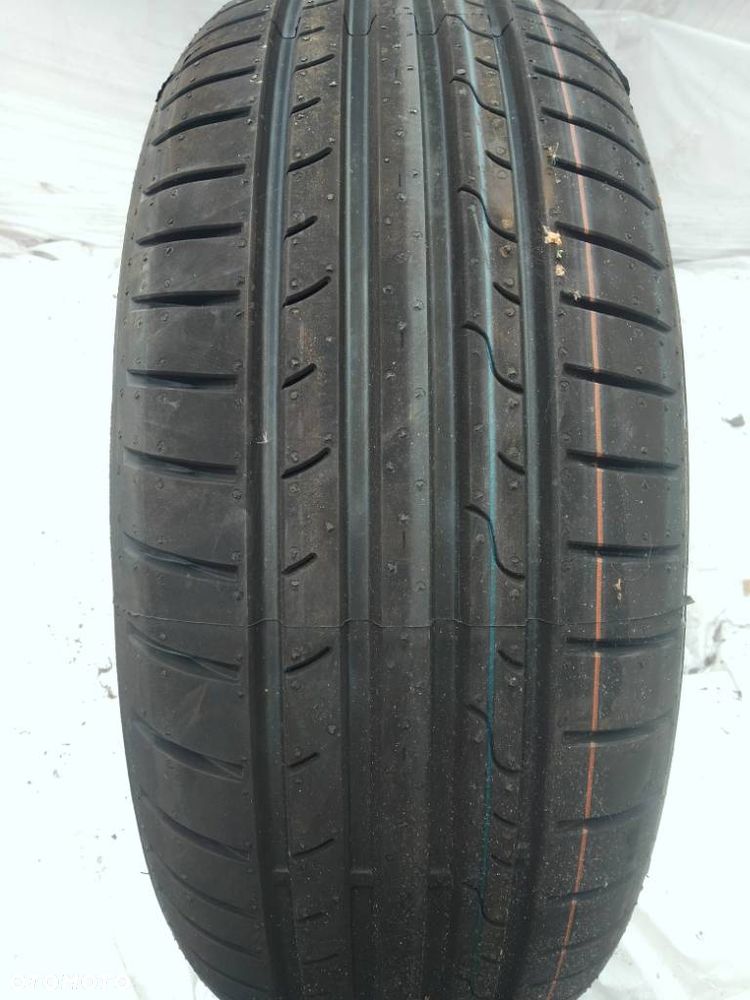 Dunlop Sport Bluresponse 205/60 R16 92V 2025