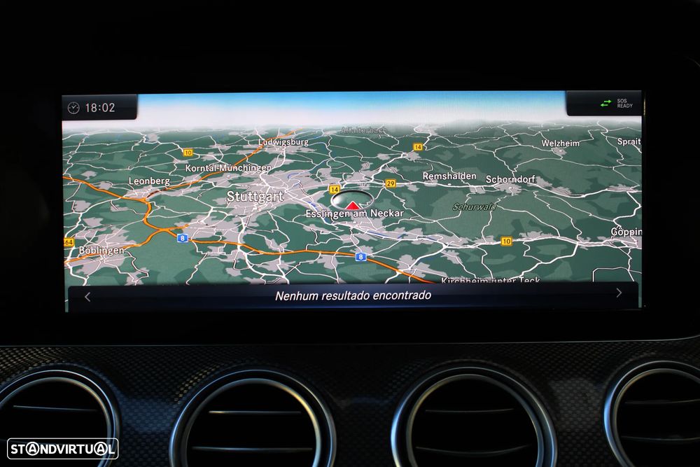 Mercedes-Benz E 220 d 4Matic 9G-TRONIC AMG Line - 41