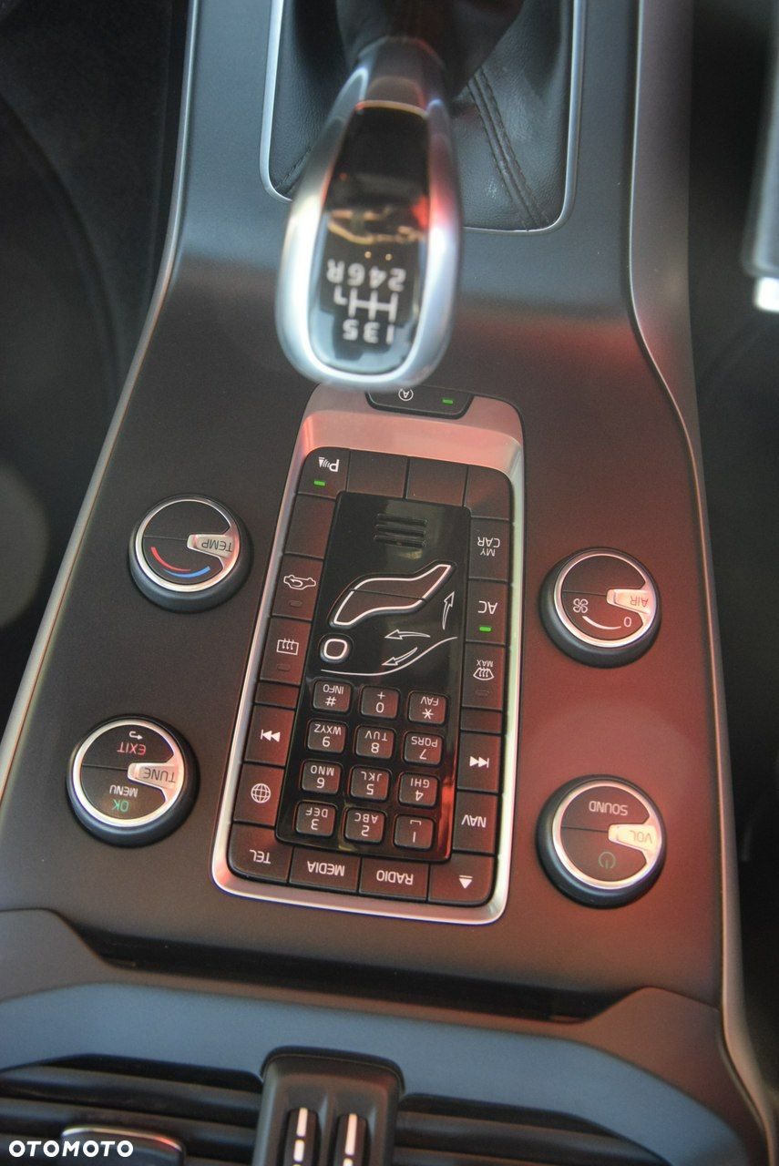 Volvo V40 D2 Drive-E Kinetic - 24