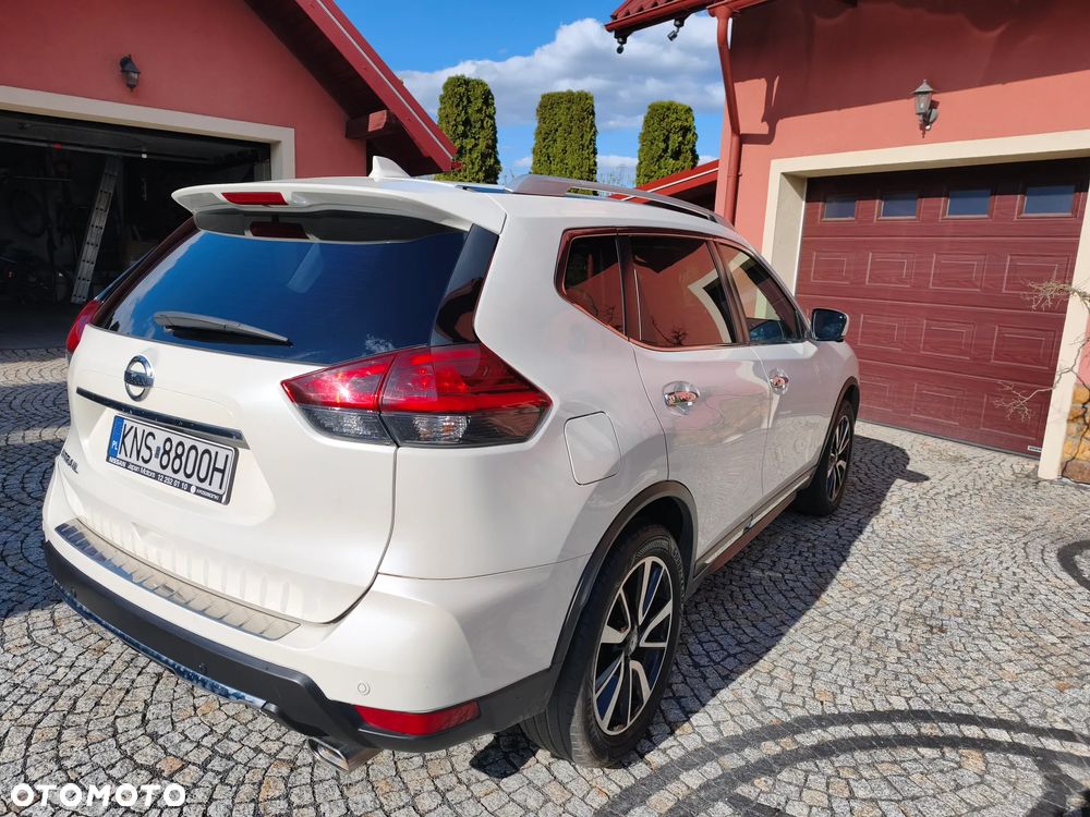 Nissan X-Trail 2.0 dCi ALL-MODE 4x4i Xtronic Tekna - 3