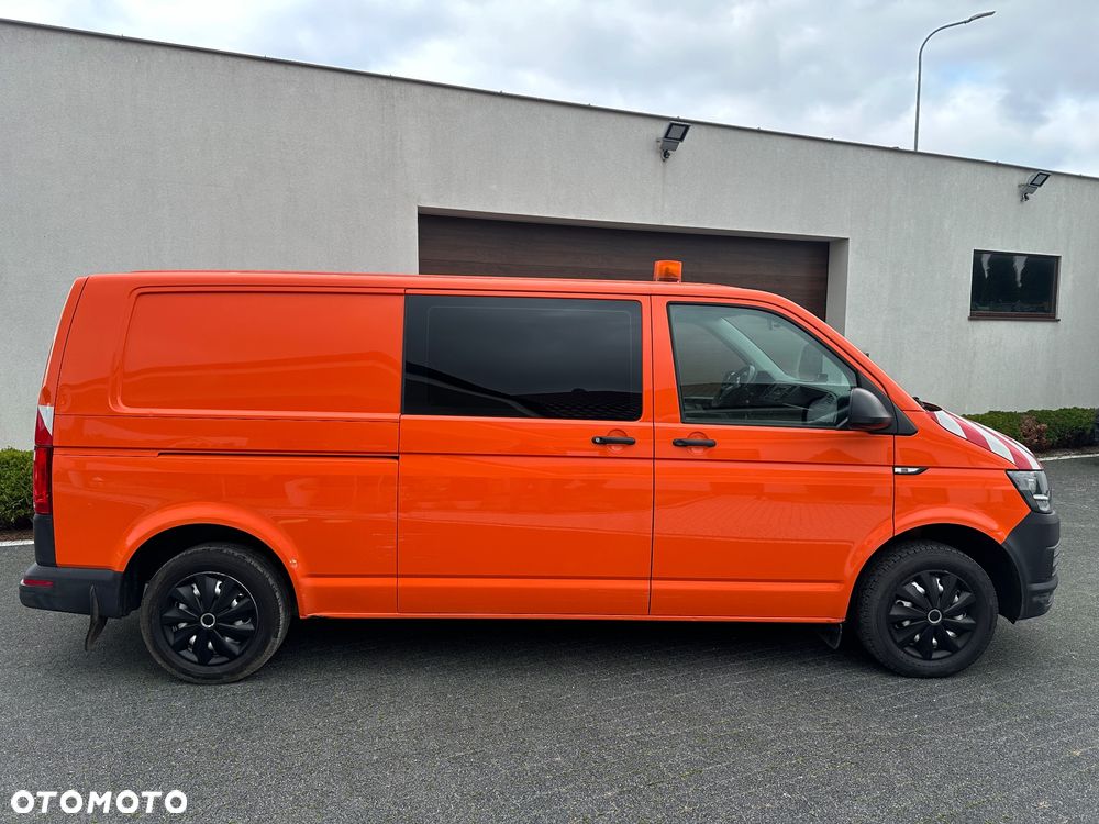 Volkswagen Transporter - 2