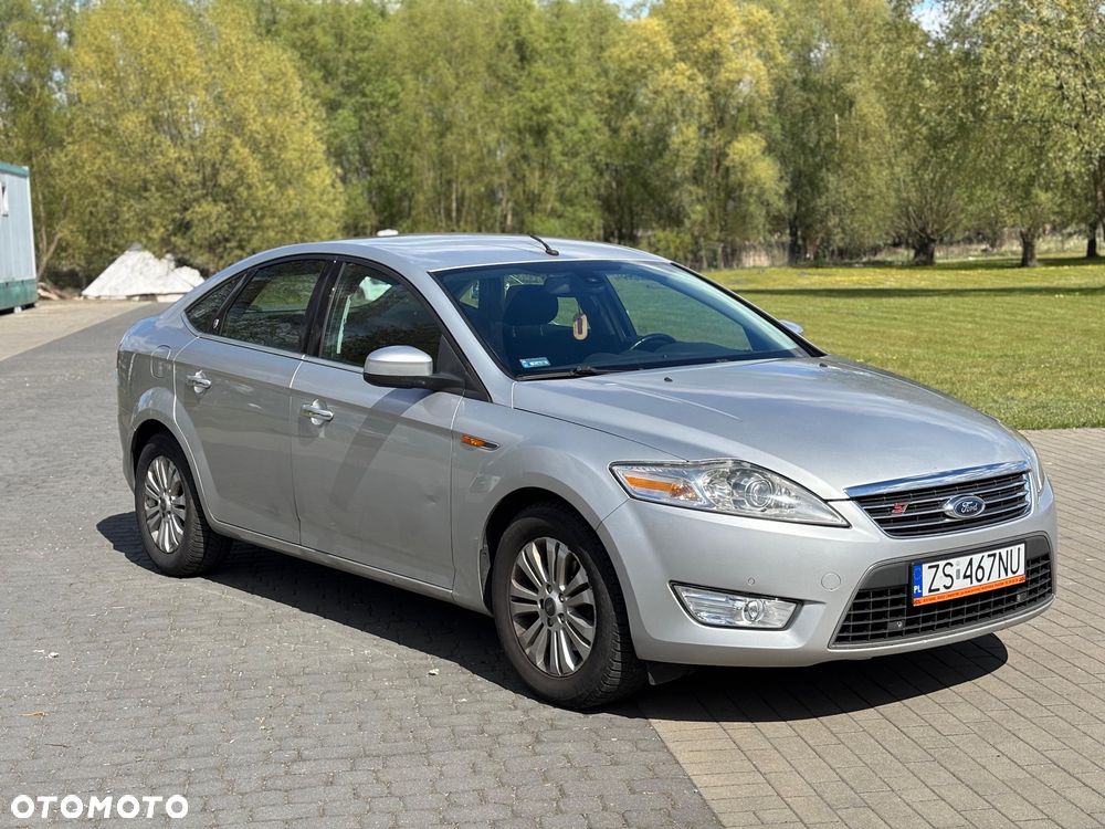 Ford Mondeo 2.3 Titanium - 13