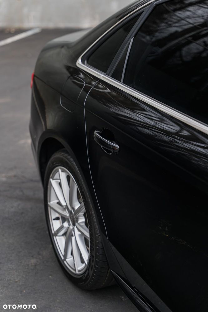 Audi A4 Limousine 2.0 TFSI ultra S tronic design - 11