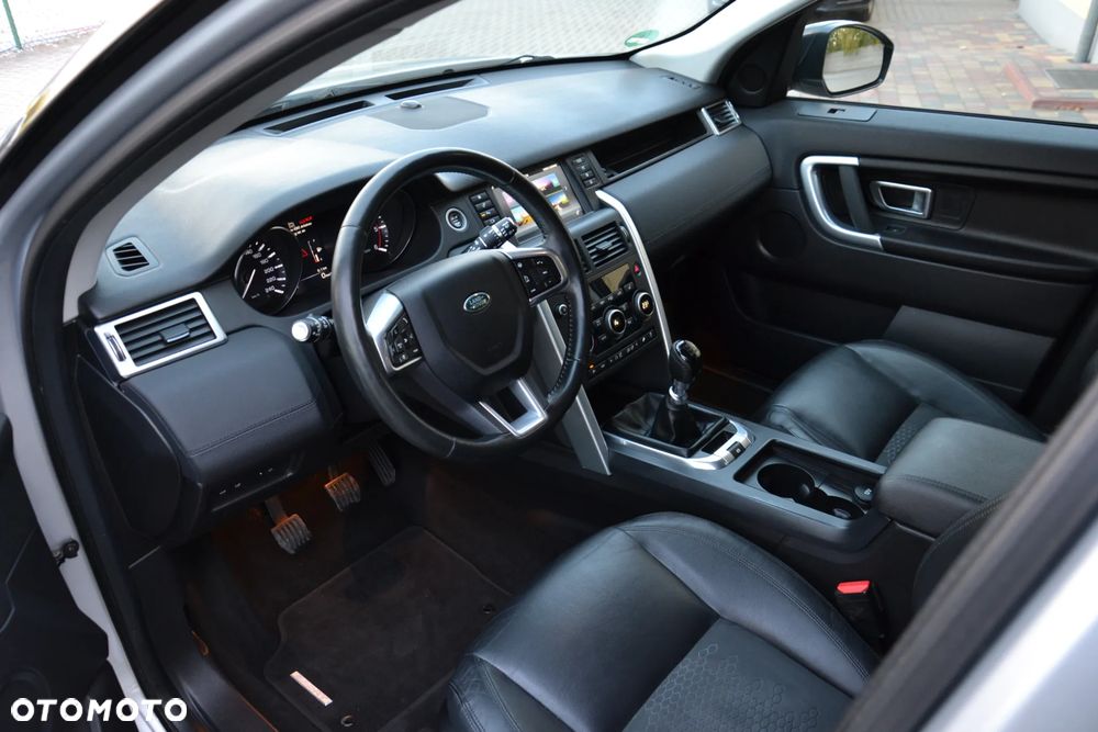 Land Rover Discovery Sport - 15
