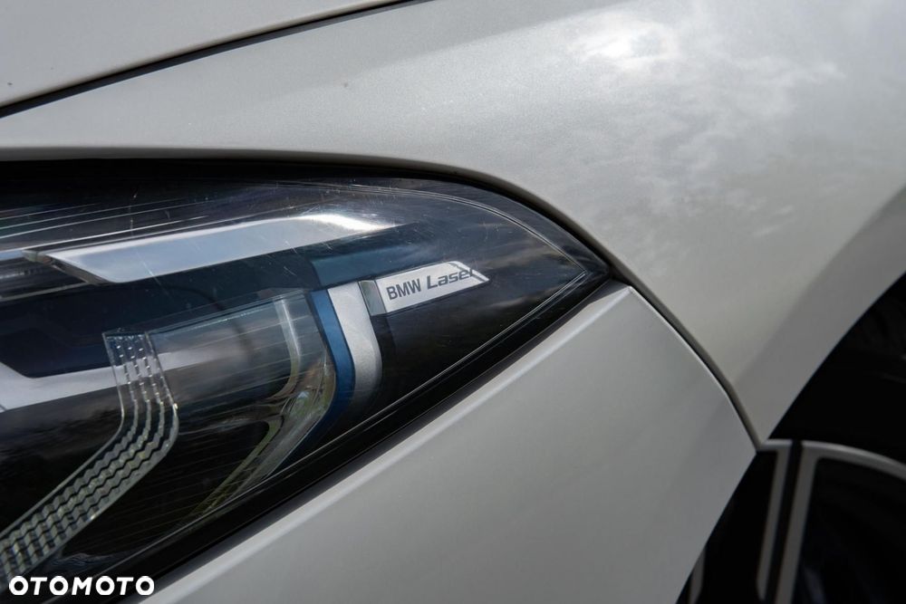 BMW Seria 8 840i xDrive - 36