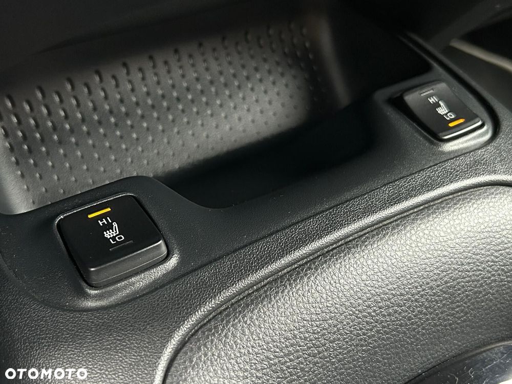 Toyota Corolla - 27