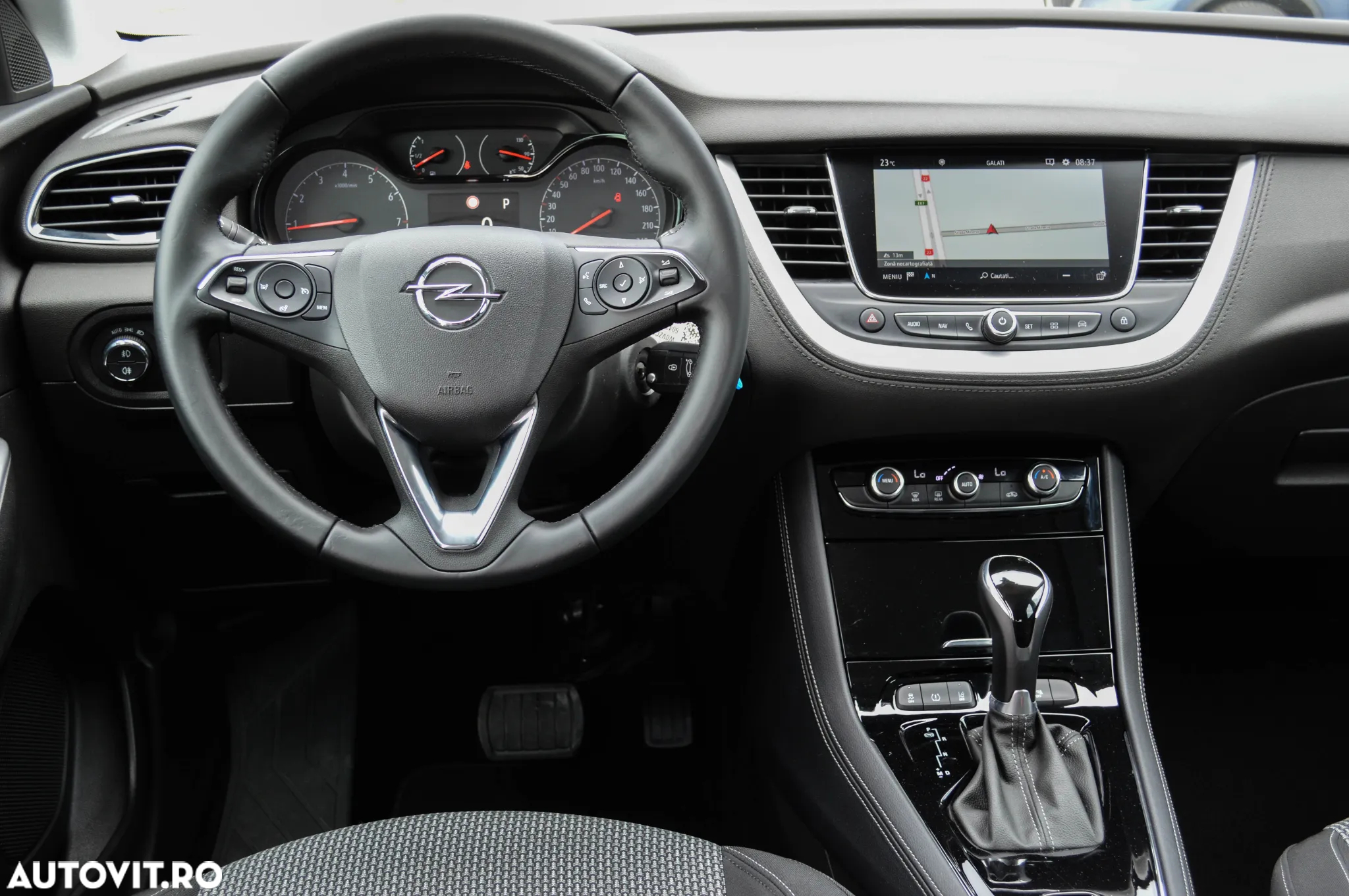 Opel Grandland X 1.5 D Start/Stop Automatik Business Edition - 35