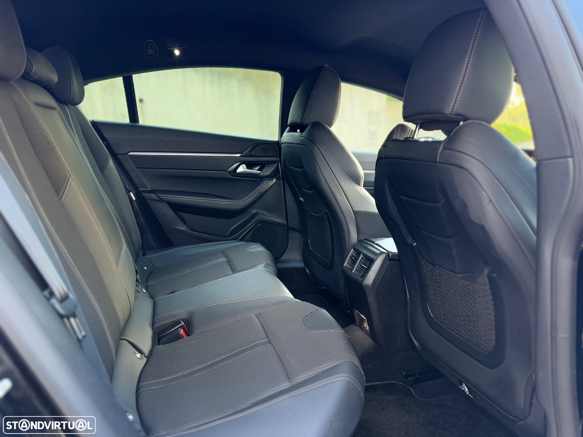 Peugeot 508 1.5 BlueHDi GT Line EAT8 - 26