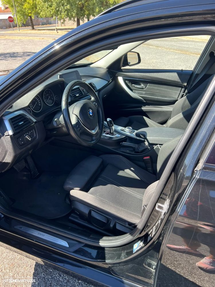 BMW 318 d Line Sport Auto - 21