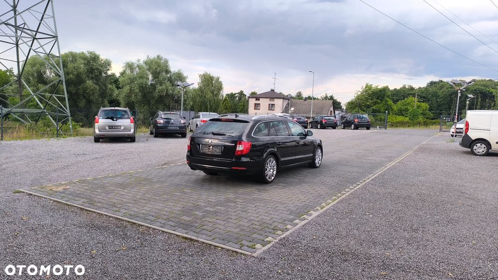 Skoda Superb 2.0 TDI DSG Elegance - 19