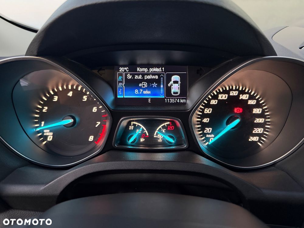 Ford Kuga 1.5 EcoBoost 2x4 Individual - 24