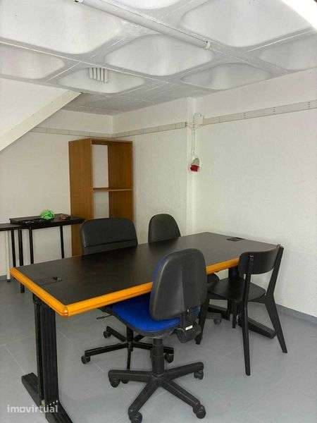 Arrenda Escritorio Loja 250m2 Av. Joao XXI - Grande imagem: 4/12