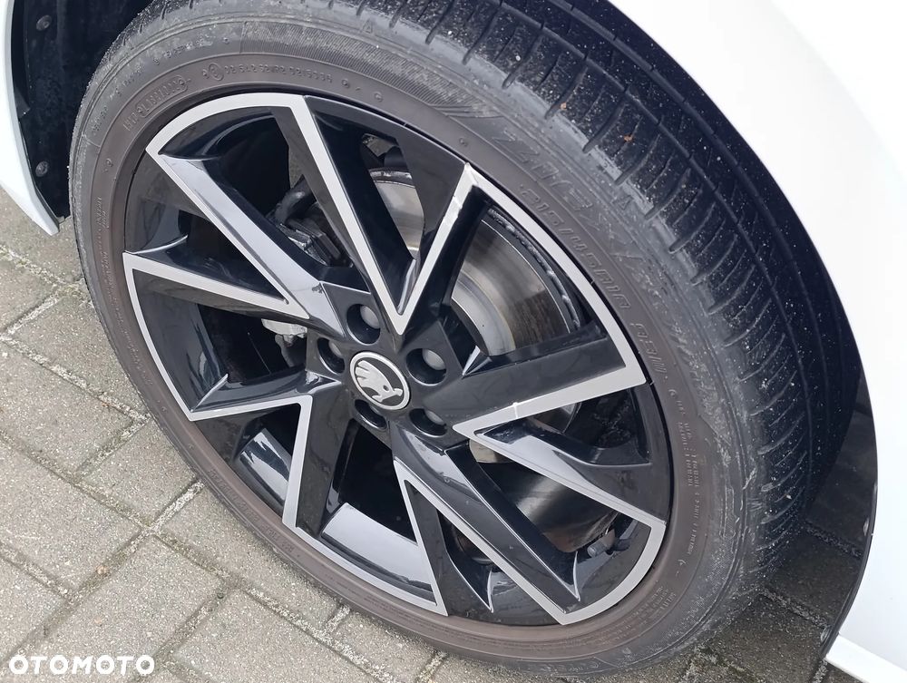 Skoda Kamiq 1.5 TSI Monte Carlo DSG - 10