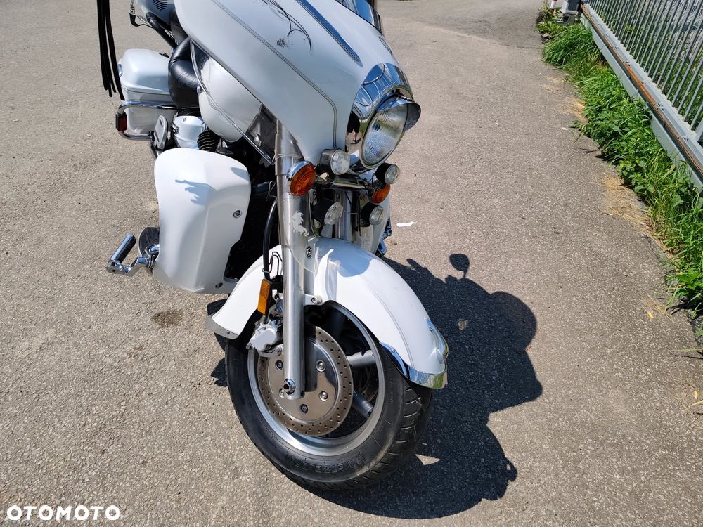 Yamaha Venture - 7