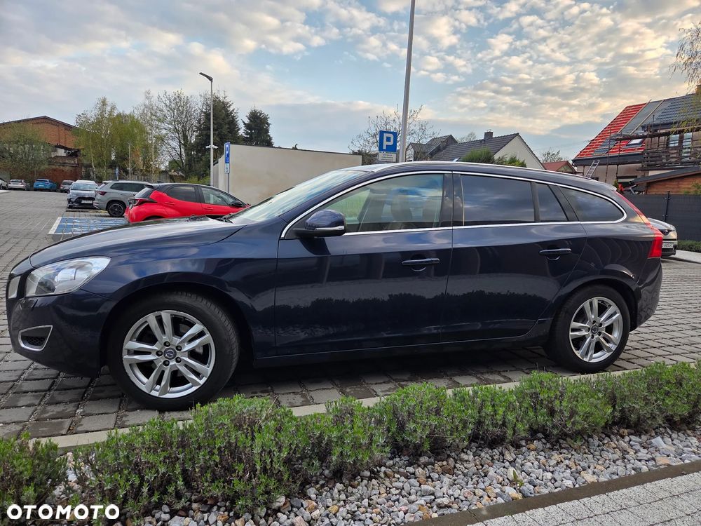 Volvo V60 T5 - 4