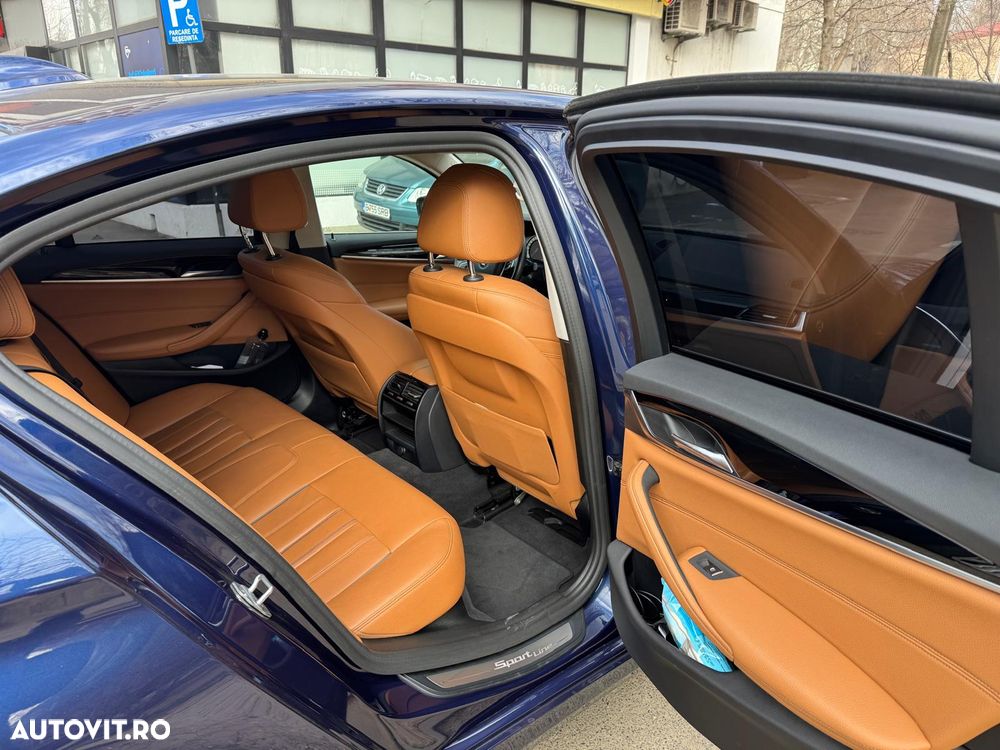 BMW Seria 5 520d xDrive AT - 11