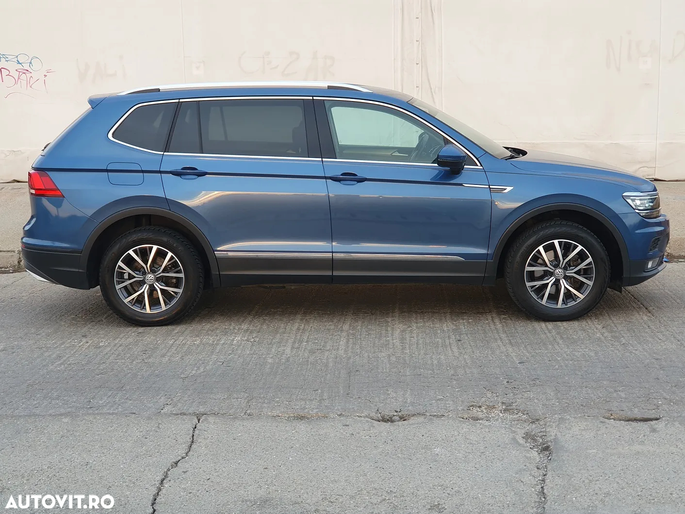 Volkswagen Tiguan 1.5 TSI ACT Comfortline - 6