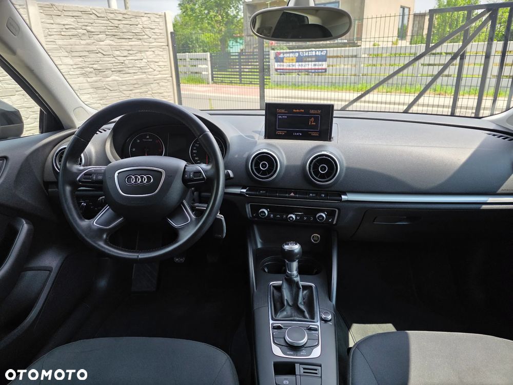 Audi A3 3-drzwiowe 2.0 TDI DPF Attraction - 5
