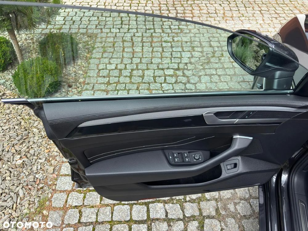 Volkswagen Arteon 2.0 TDI R-Line DSG - 10