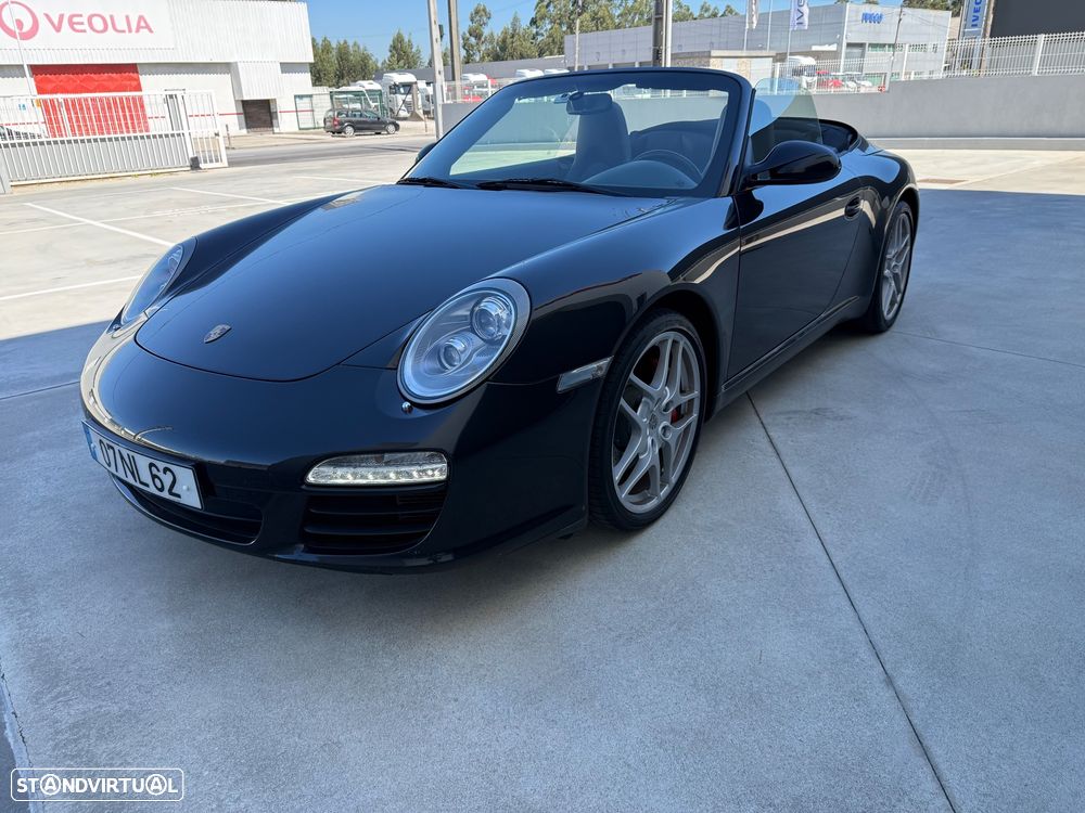 Porsche 911 Carrera PDK — fotografia 2