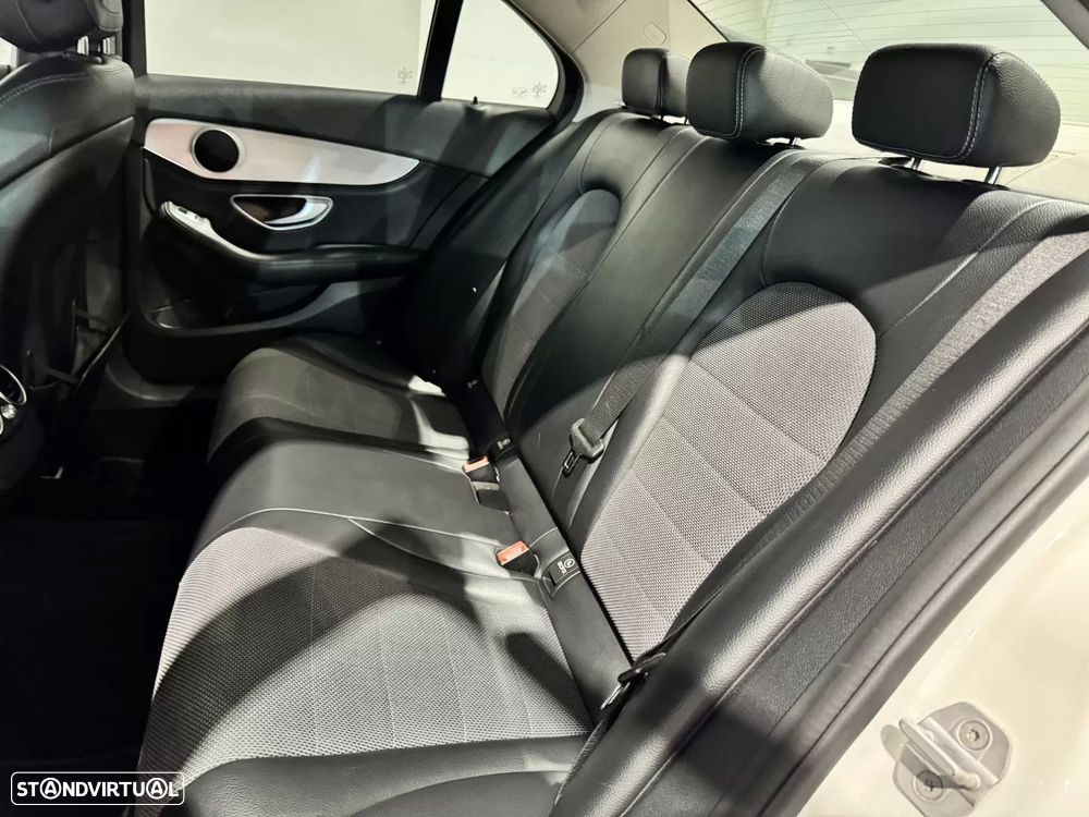 Mercedes-Benz C 180 BlueTEC Avantgarde - 25