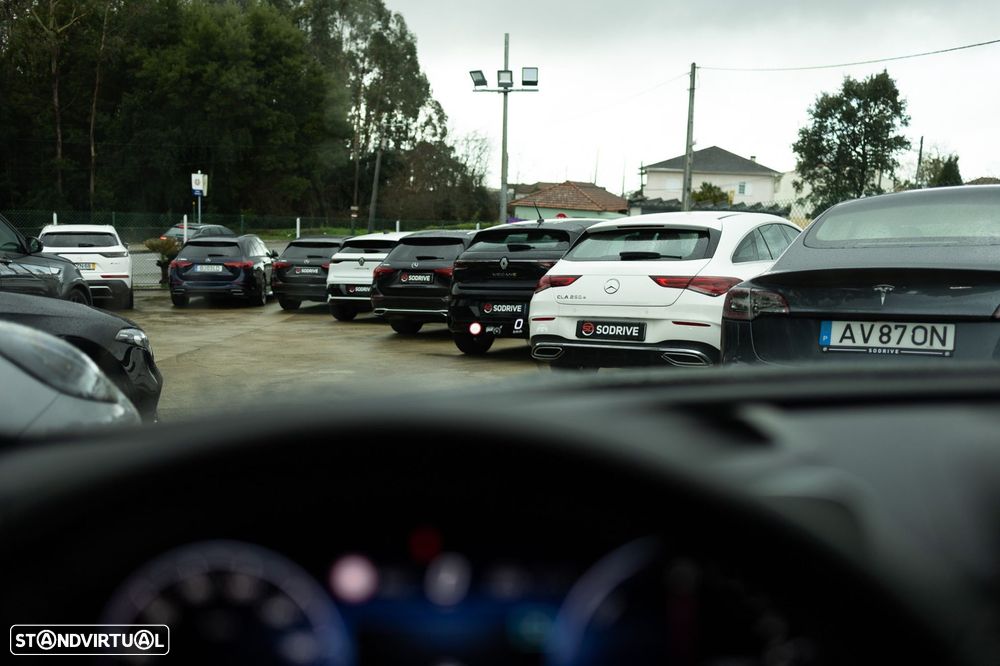 Mercedes-Benz C 300 e AMG Line - 46