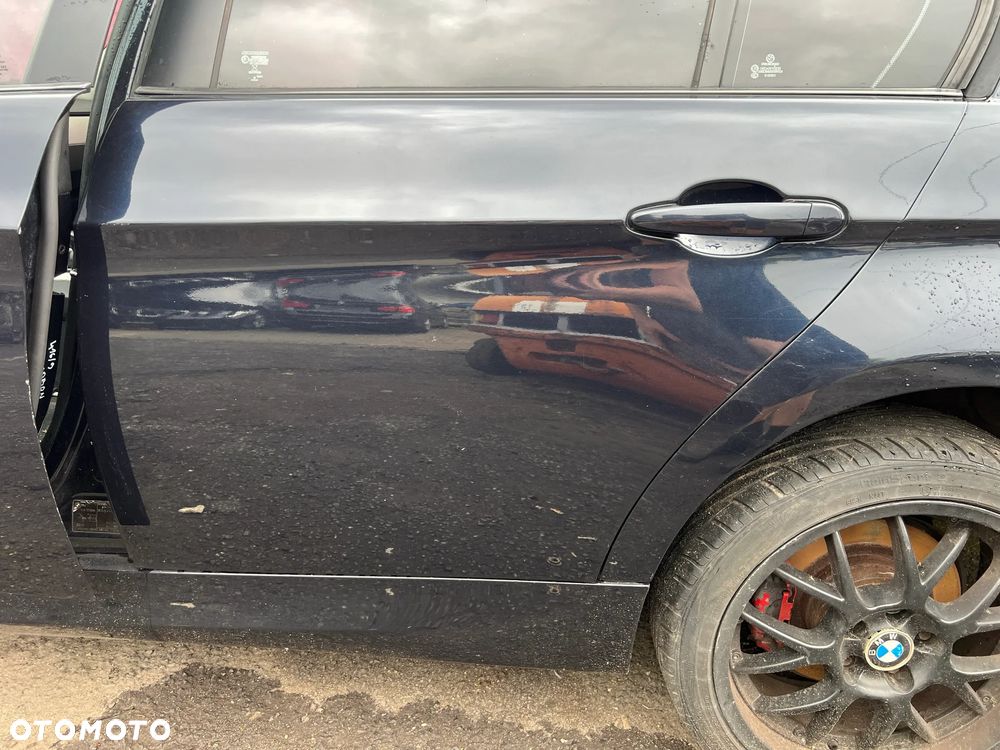 BMW E90 DRZWI TYŁ LEWE CARBONSCHWARZ - 1