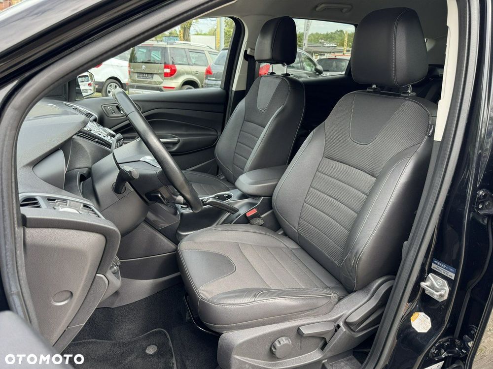 Ford Kuga - 23