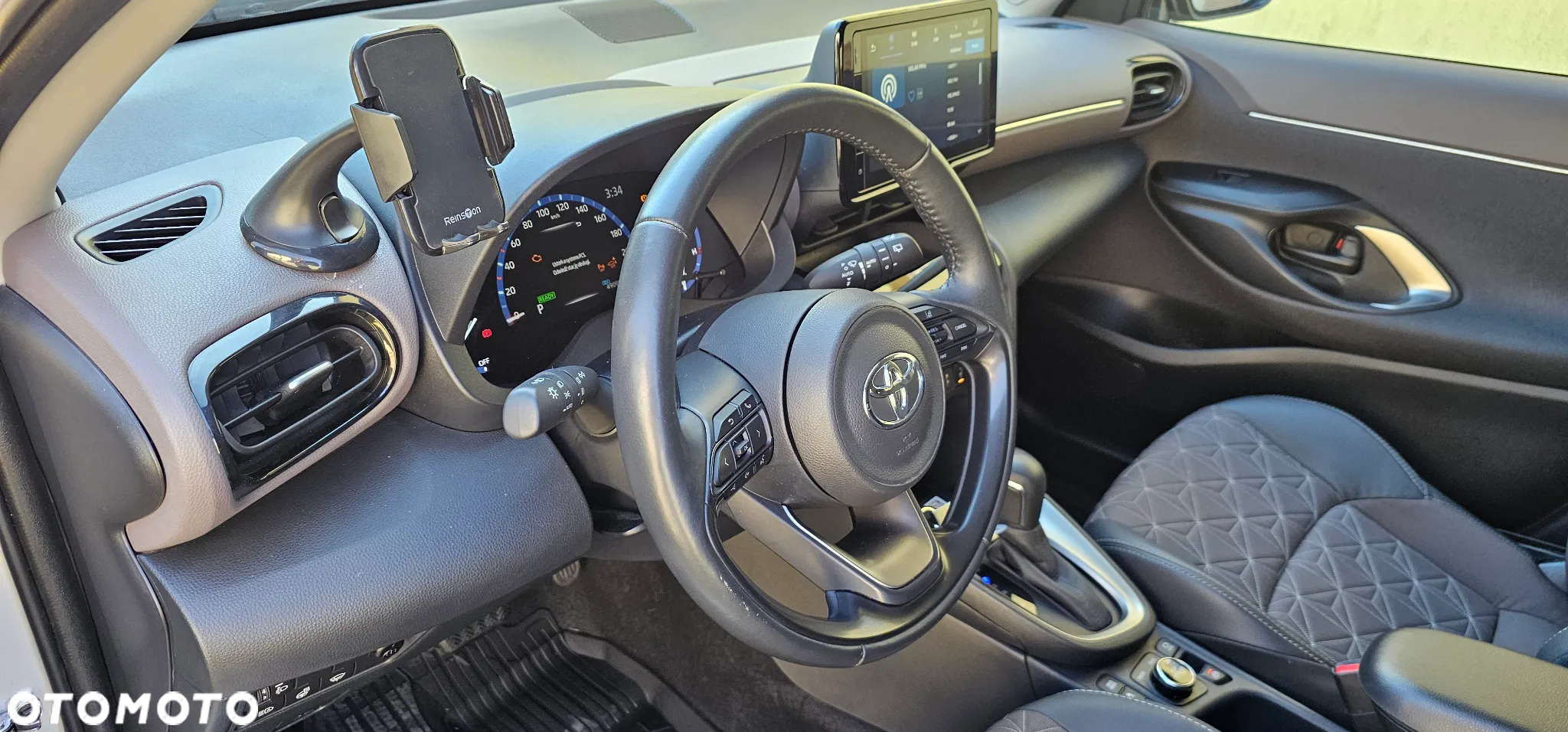 Toyota Yaris Cross Hybrid 1.5 Executive 4x4 - 7