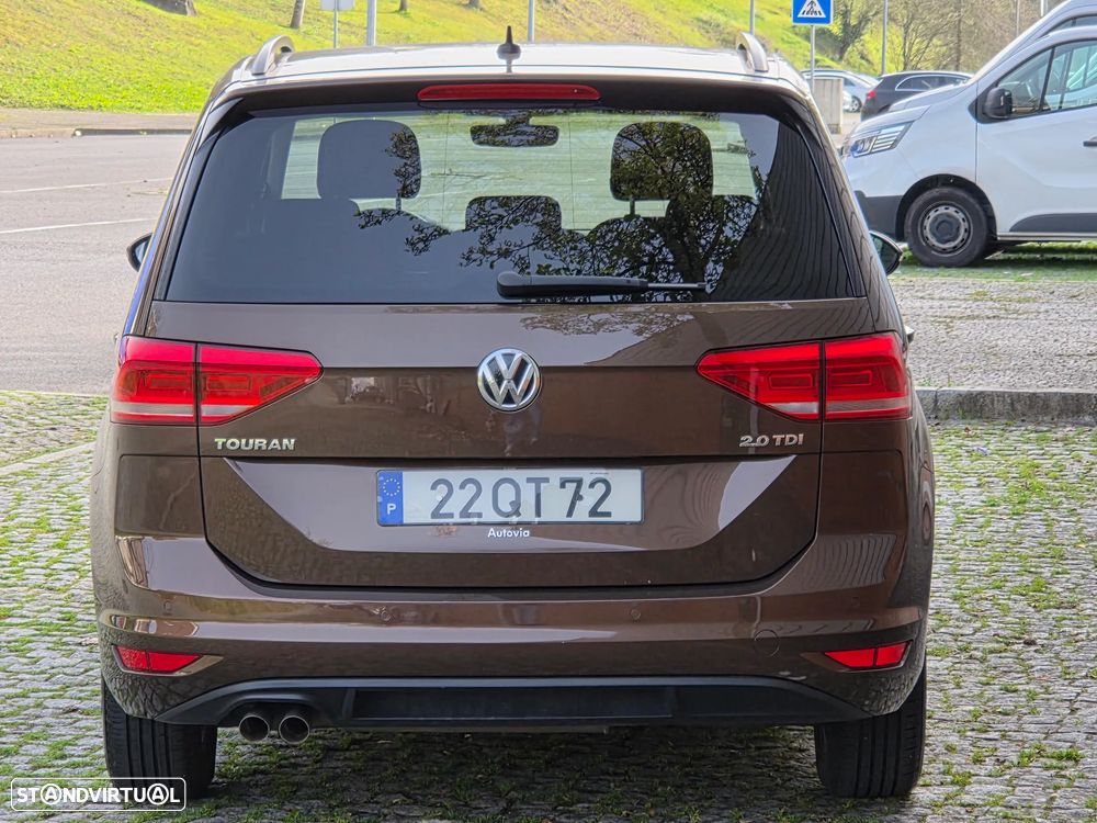 VW Touran 2.0 TDI Highline DSG - 6