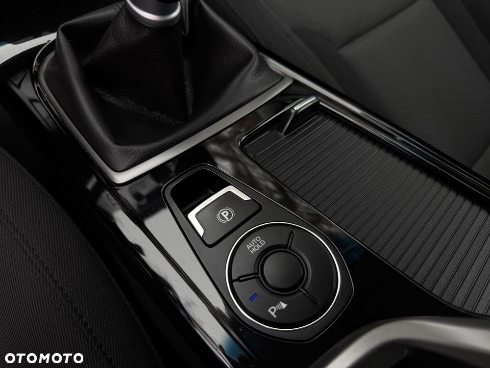 Hyundai i40 Kombi 2.0 Premium - 36