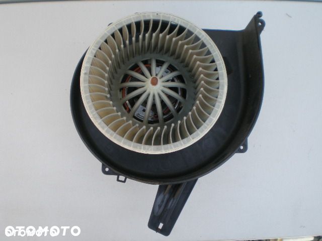 Seat Skoda Volkswagen Wentylator nawiewu powietrza - 1