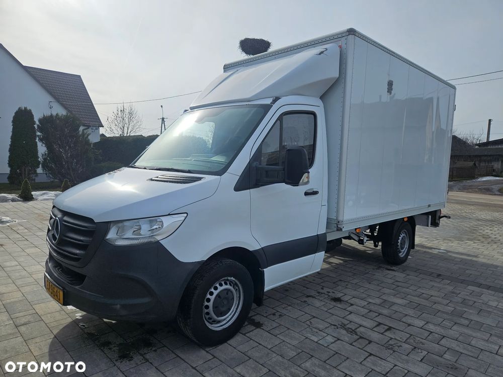 Mercedes-Benz Sprinter - 7