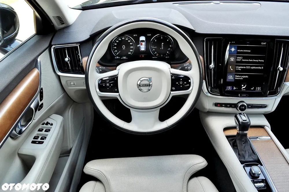 Volvo V90 D4 Geartronic Inscription - 19