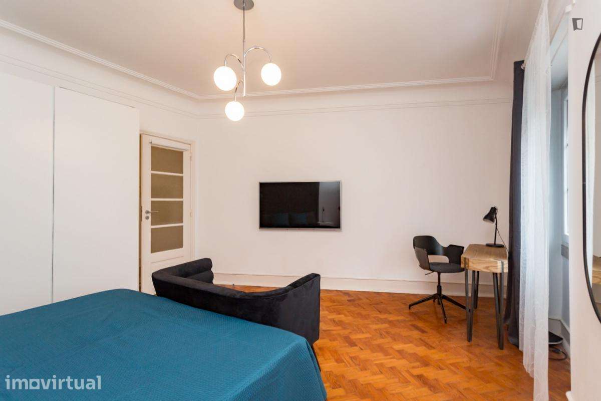 Quarto - localizado em Roma-Areeiro Lisbon - Grande imagem: 3/18