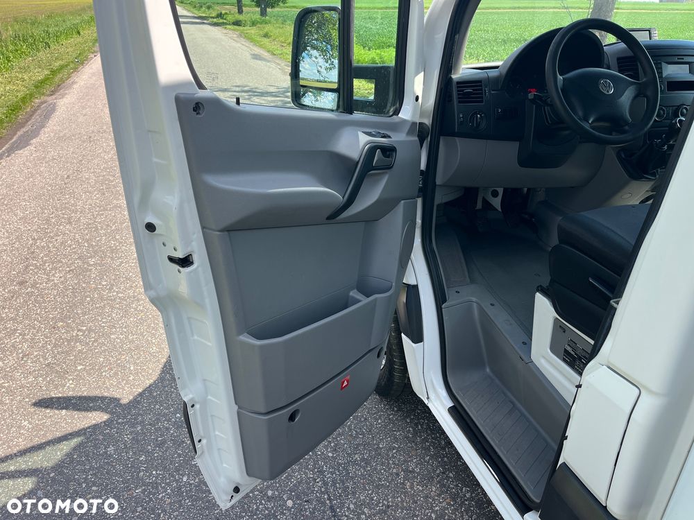Volkswagen Crafter - 13