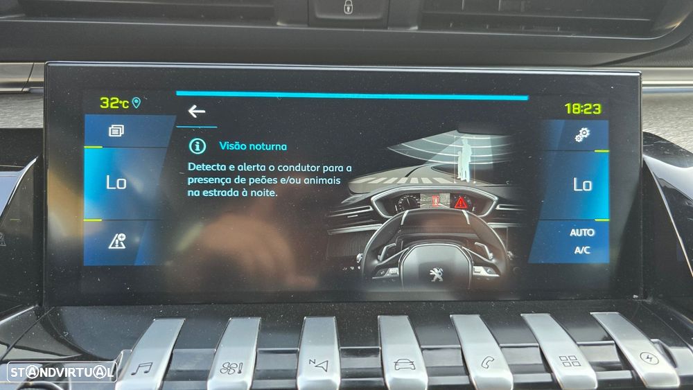 Peugeot 508 Plug-In Hybrid 225 e-EAT8 GT Pack - 26