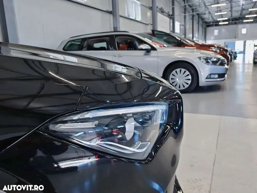 Mercedes-Benz CLA 180 d 7G-DCT - 24