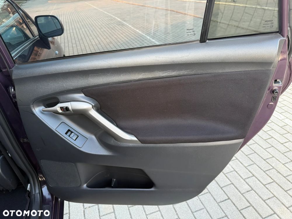 Toyota Verso 1.8 Life - 29