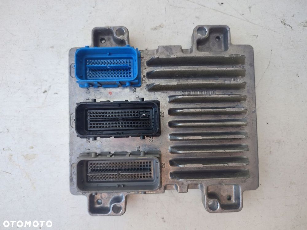 Sterownik komputer silnika OPEL ASTRA J IV 1.4T 13343763 - 1