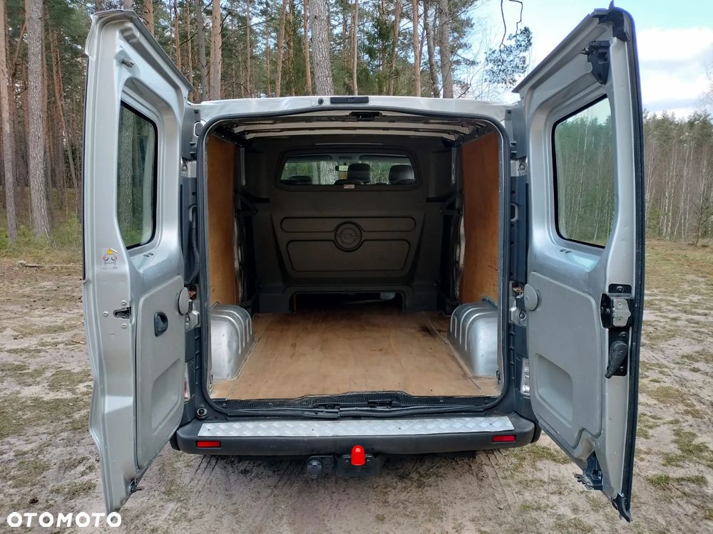 Opel vivaro - 19