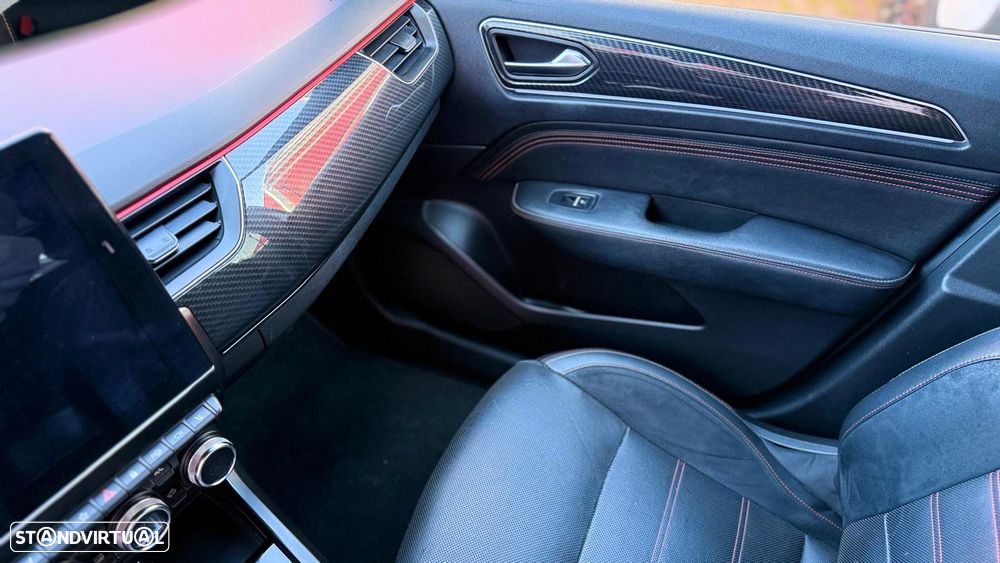 Renault Arkana 1.6 E-Tech R.S.Line - 21