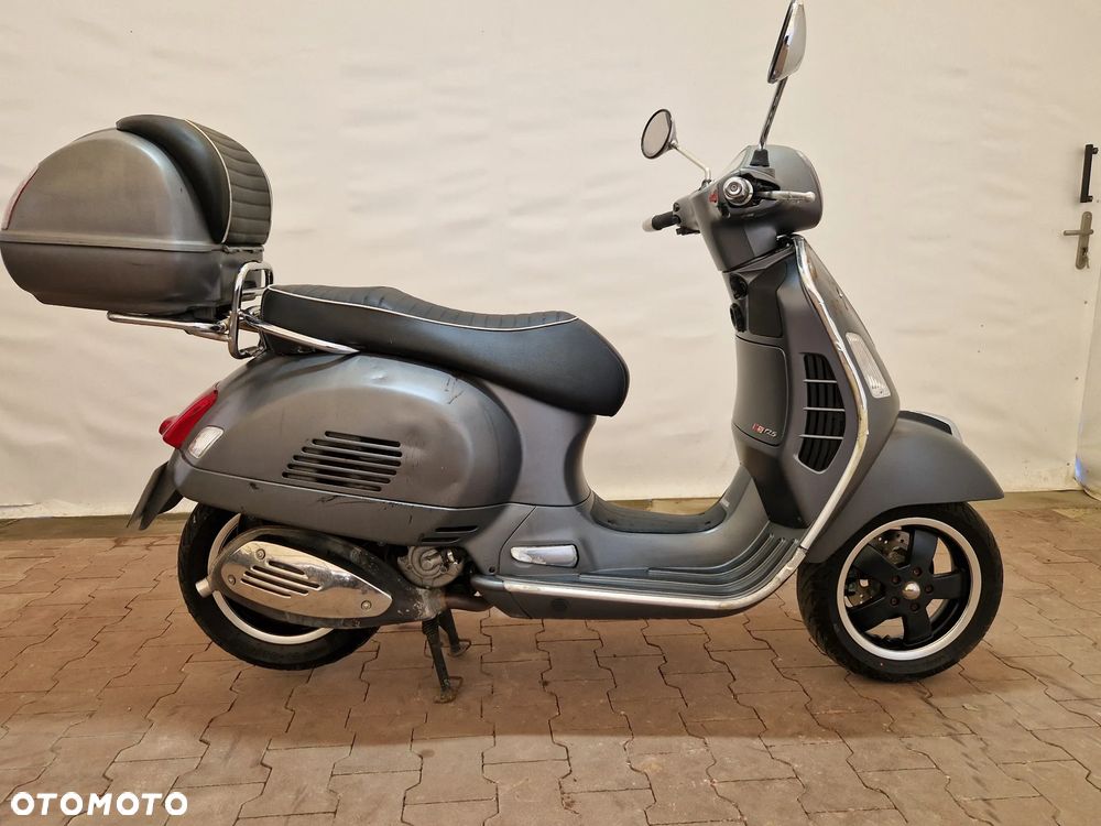 Piaggio Vespa - 3