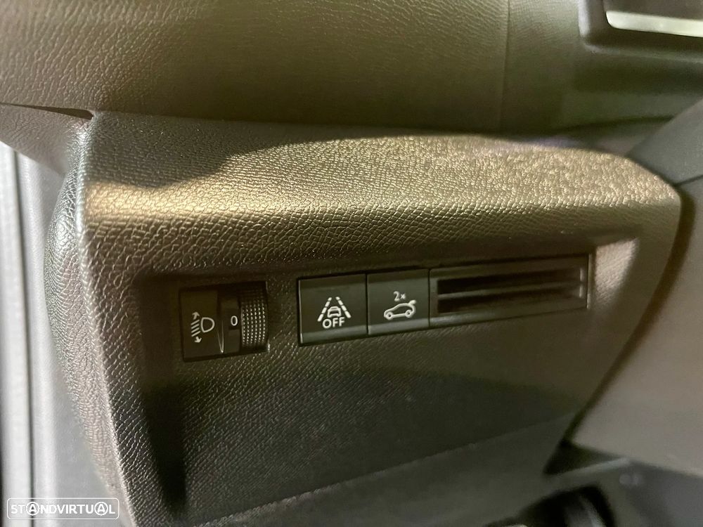 Citroën C4 X 1.2 PureTech Feel Pack EAT8 - 11