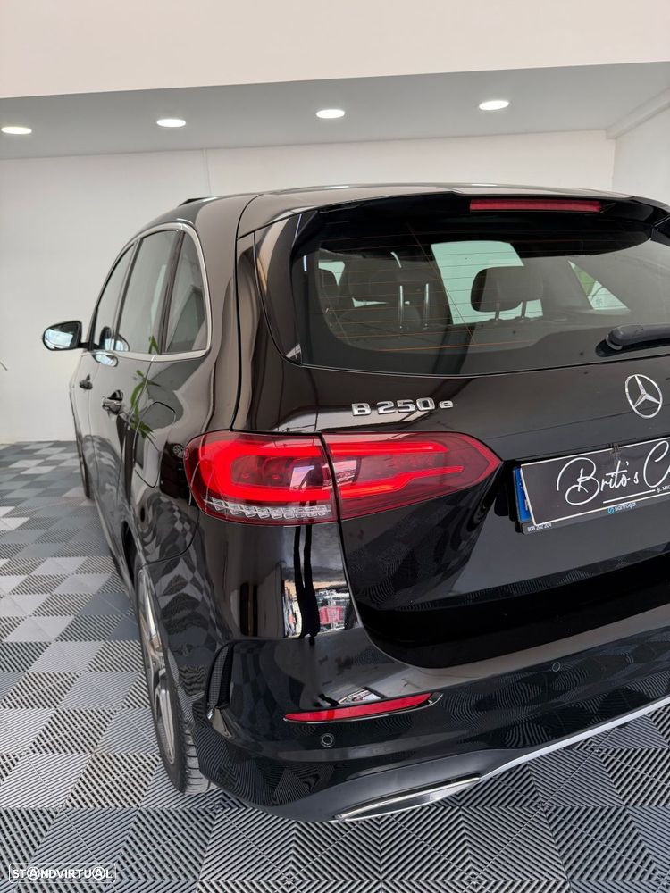Mercedes-Benz B 250 e AMG Line - 29