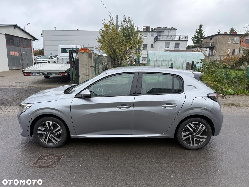 Peugeot 208 1.2 PureTech Allure Pack S&S EAT8 - 8