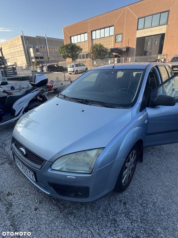 Ford Focus - 1