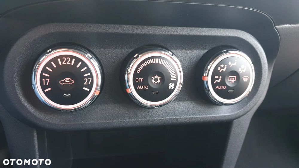 Mitsubishi Lancer - 32