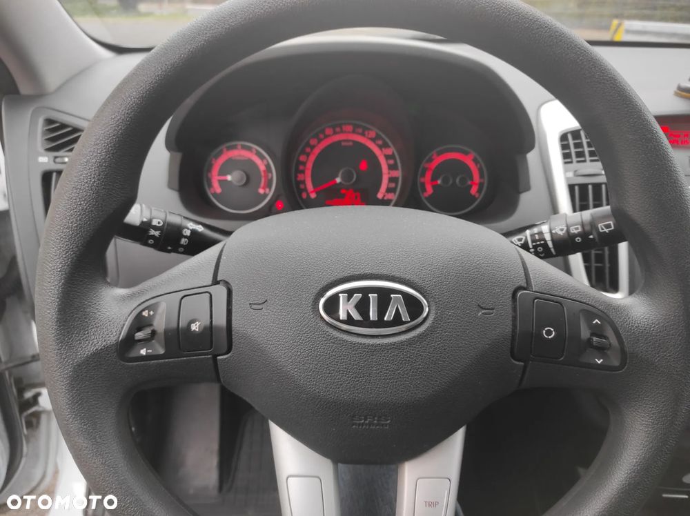 Kia Ceed 1.6 CVVT Edition 7 - 10
